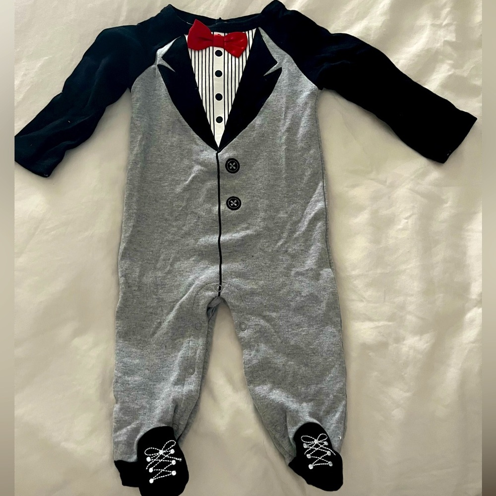 Koala Kids Baby Tuxedo Bodysuit Size 9 months